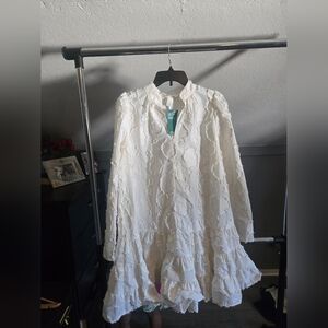 H&M Elegant Cream Ruffle Cape